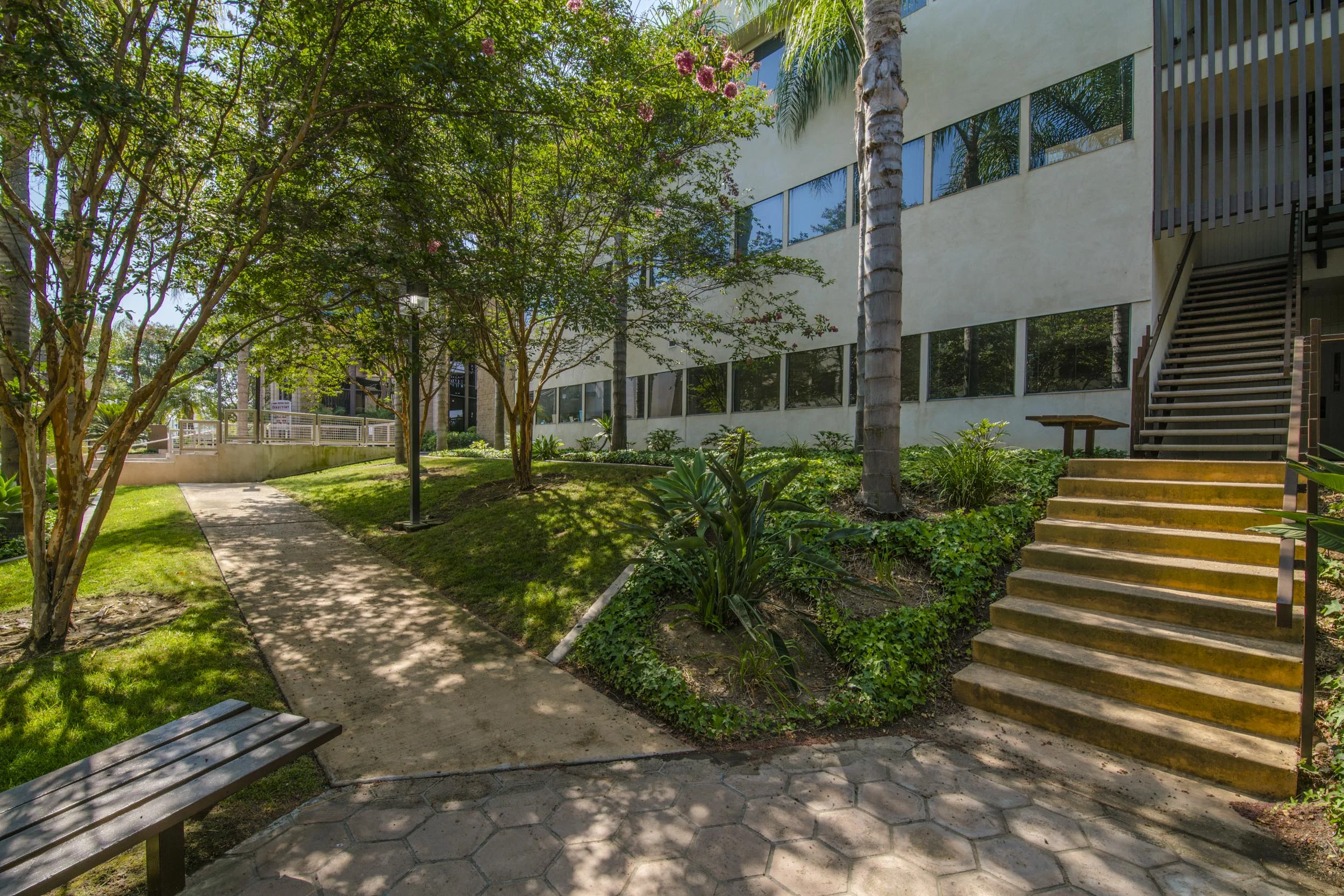 Aero Office Park — Photo 4