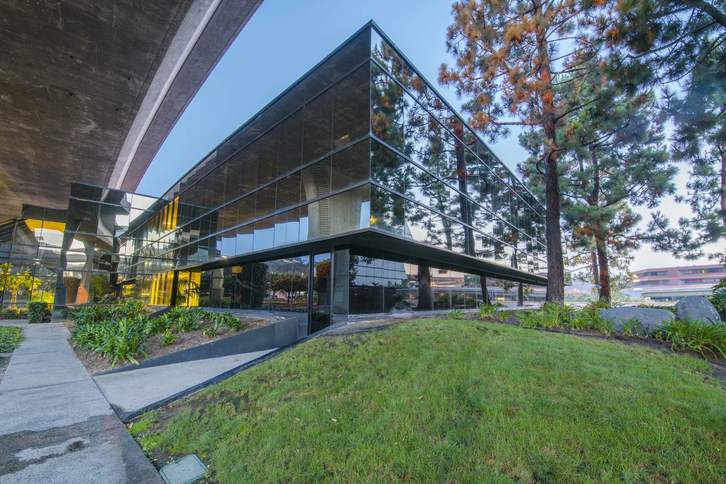 Ardent Enterprise Plaza exterior