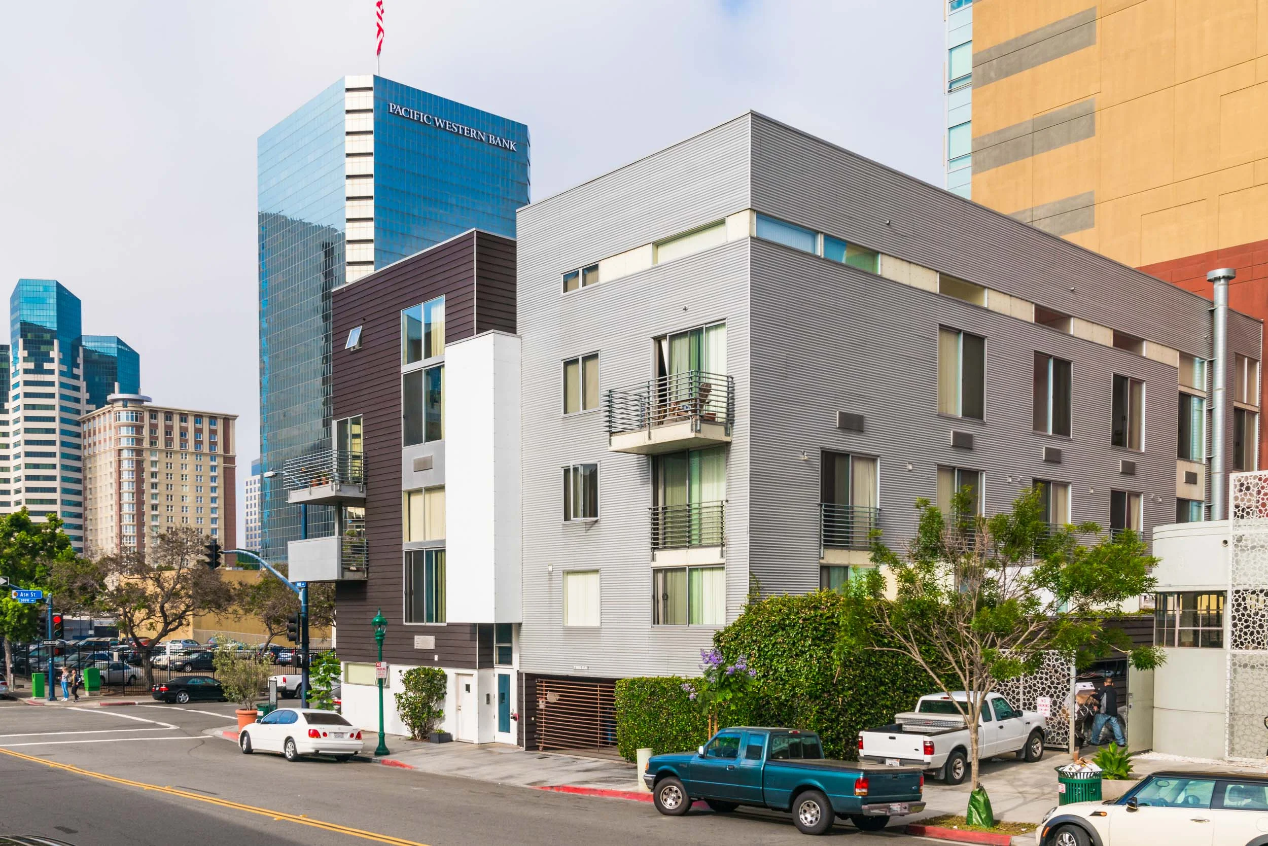 The Billboard Lofts — Photo 3