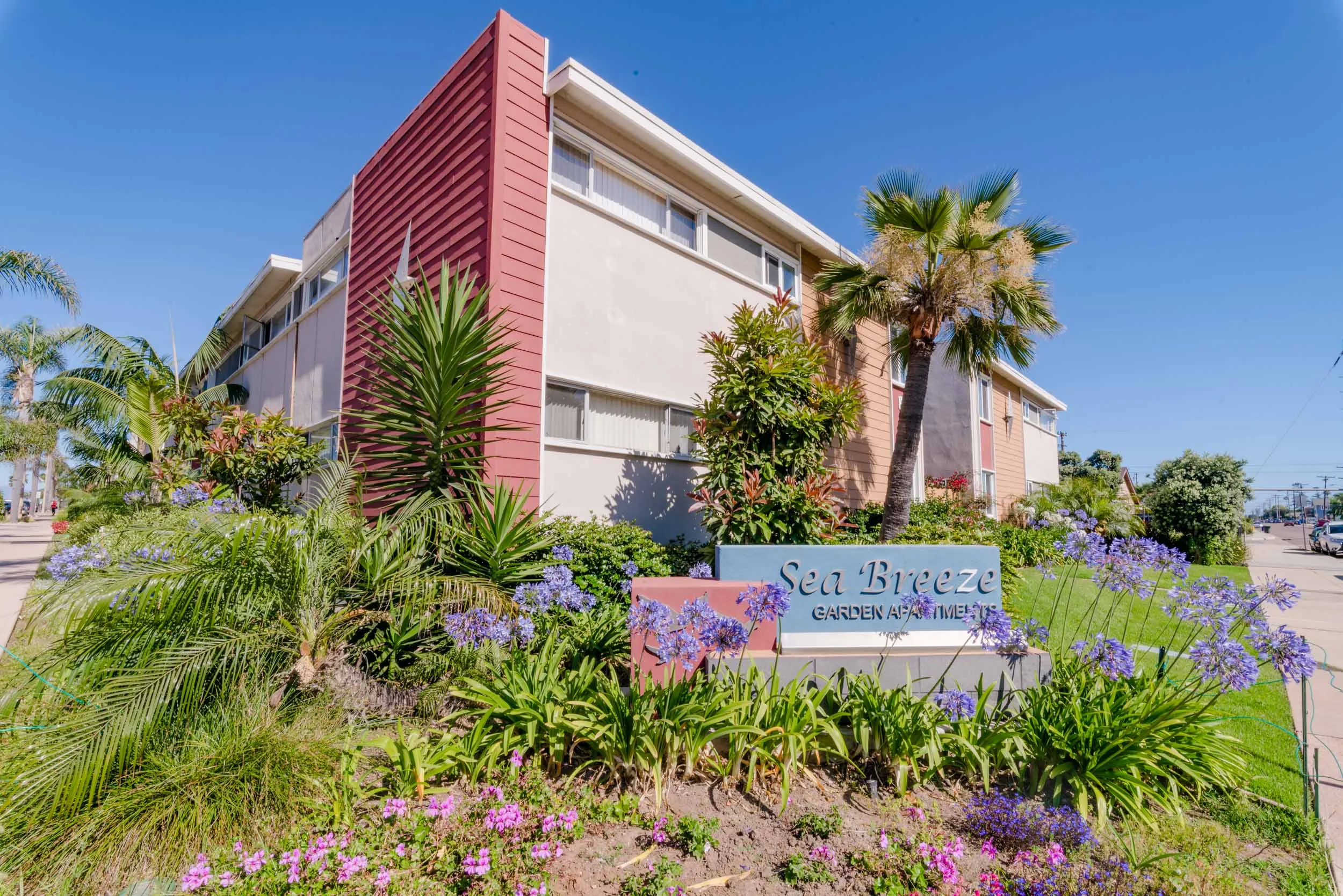 Sea Breeze Garden Apartments — Photo 5